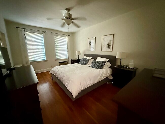 Foto del edificio - 311 Tappan St