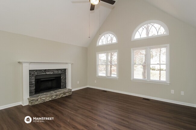 Building Photo - 12 Indian Woods