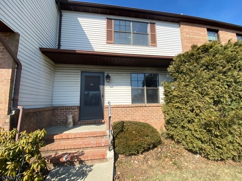 116 Marilyn Dr, Hackettstown, NJ 07840 Townhome Rentals in