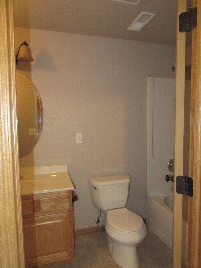 Foto del edificio - 3 BEDROOM | 2 BATH | CENTRAL AIR | RAPID VALLEY