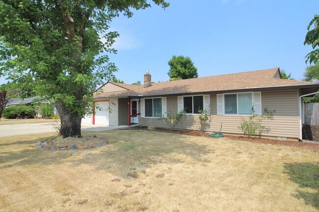 Building Photo - Incredible Remodeled 3 Bedroom/1.5 Bath Or...