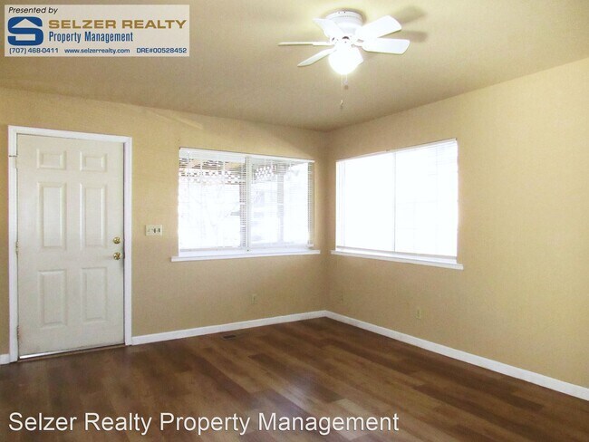 Building Photo - 3 br, 2 bath House - 11 Olga Pl.