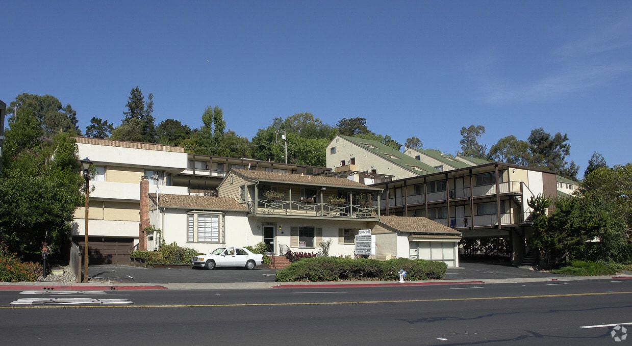 1080 Ralston Ave, Belmont, CA 94002 Apartments in Belmont, CA