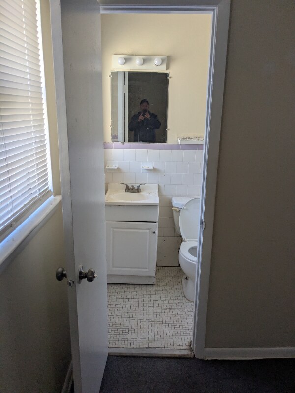 Foto del edificio - 1561 Repoll Rd