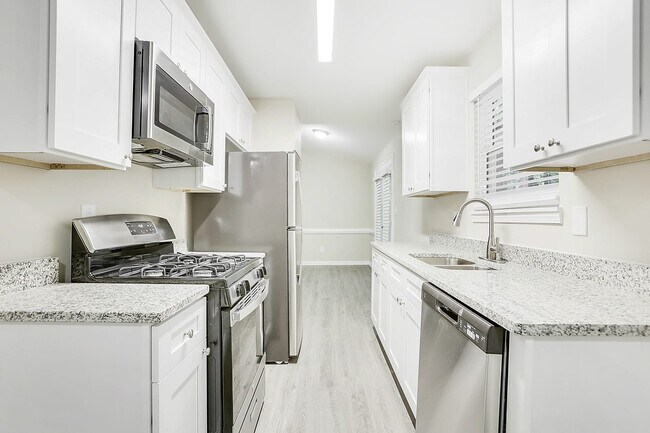 Foto del edificio - 5480 Tonowanda Dr
