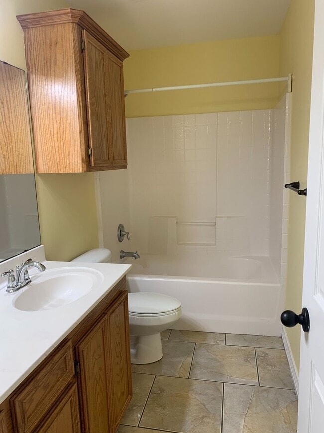 Building Photo - 2618 Reveille Dr