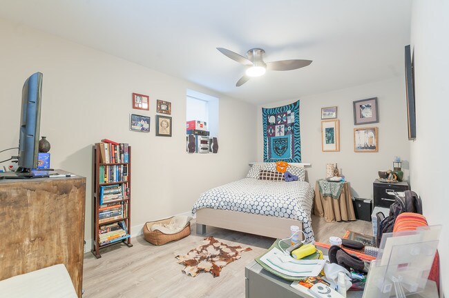 Foto del edificio - 4347 N Hazel St