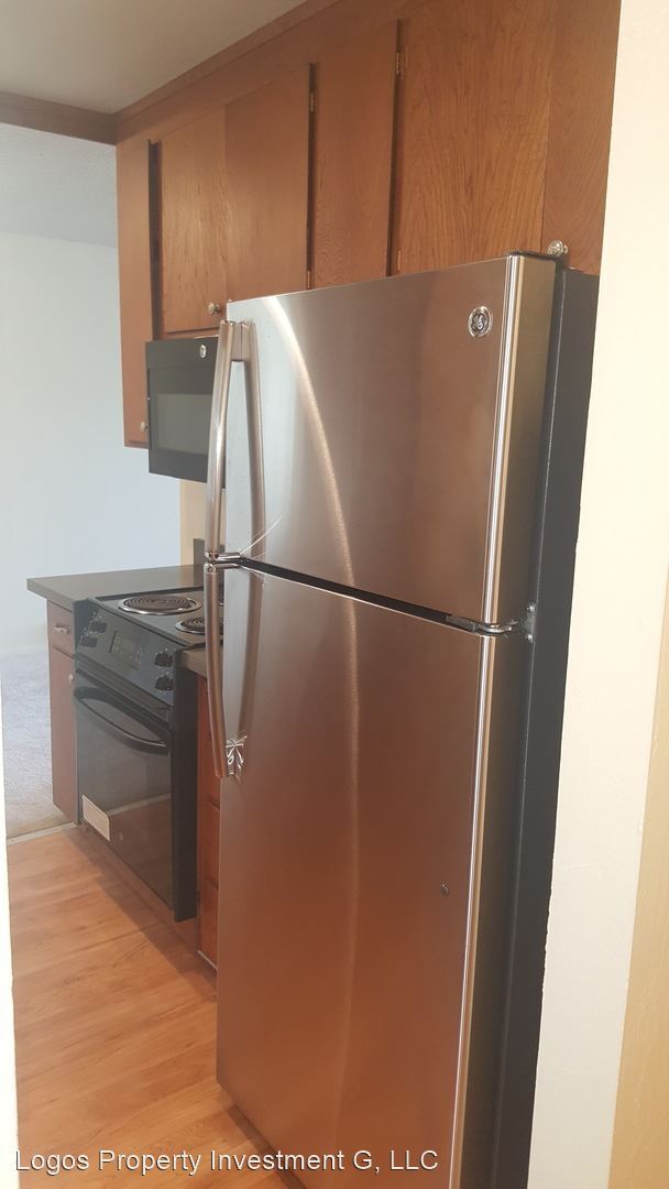 Foto del edificio - 2200 Village Ct
