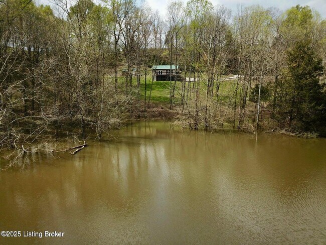 Foto del edificio - 438 Whippoorwill Cv Ln