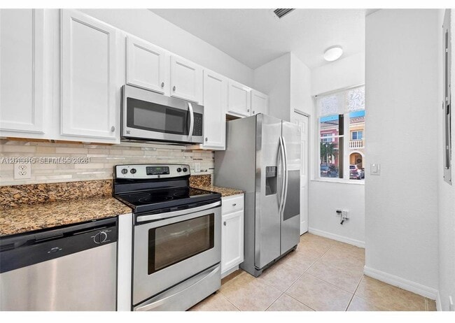 Building Photo - 1820 SW 89th Terrace