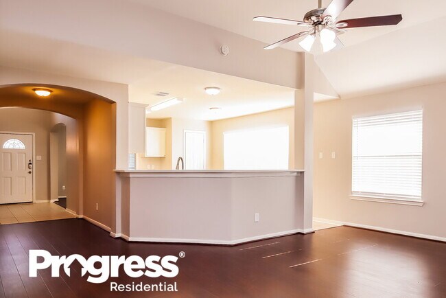 Foto del edificio - 4839 Callery Creek Dr