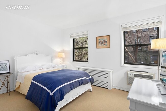 Building Photo - 317 W 54th St