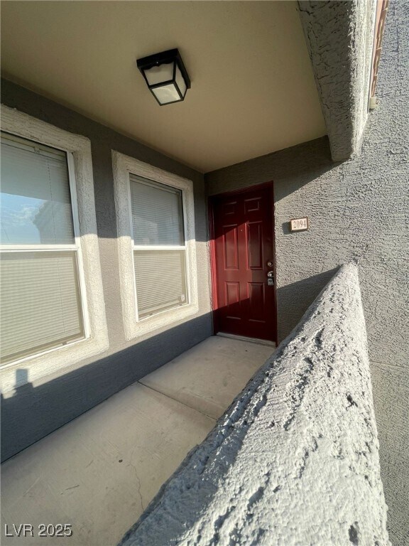 Building Photo - 5055 W Hacienda Ave