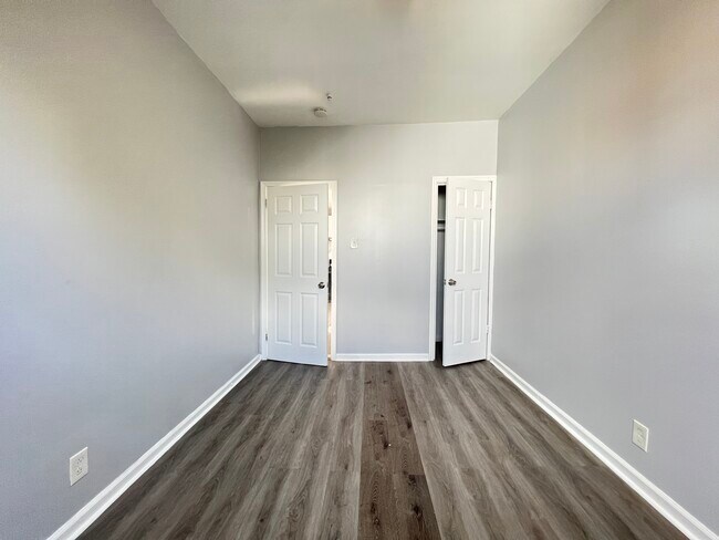 Unit 5 - 391 Avenue C