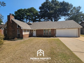 Building Photo - 4556 Trout Valley Dr