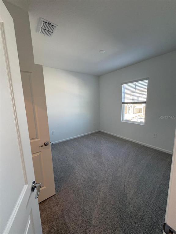 Foto del edificio - 6032 Zen Wy