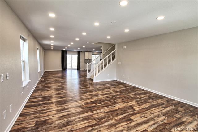 Building Photo - 3773 Dinosaur St