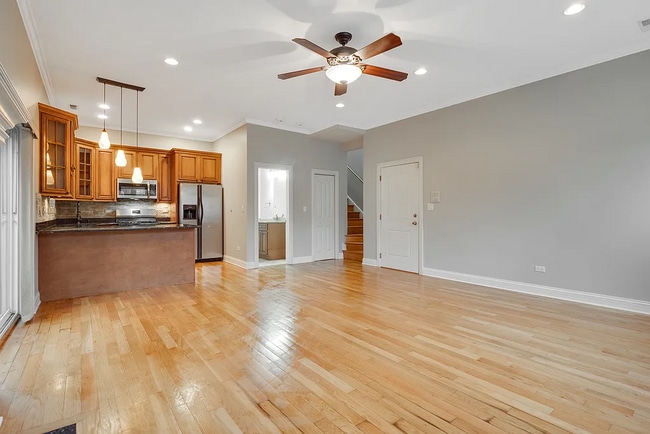 Foto del edificio - 6229 N Richmond St
