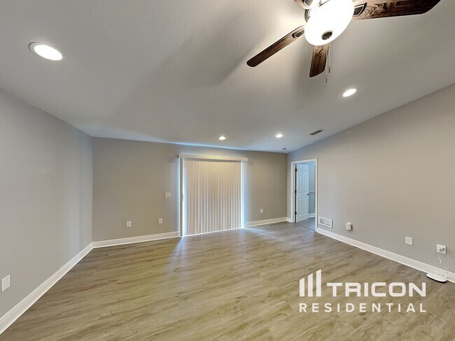 Building Photo - 205 Cheshire Court Kissimmee FL