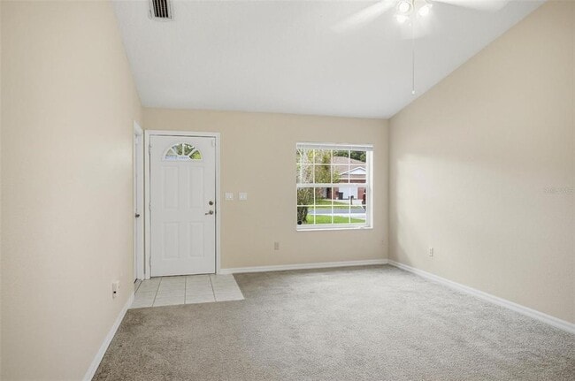 Building Photo - 165 Plainview Dr