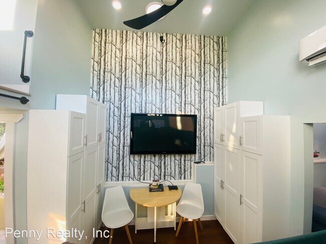 Building Photo - 1 br, 1 bath House - 1509 Gregory St.