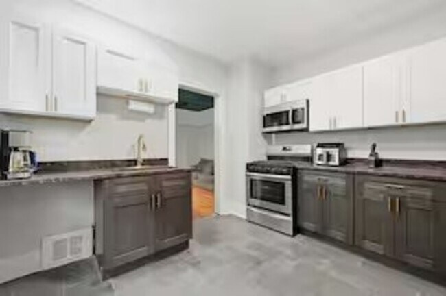 Foto del edificio - 2287 Lothrop St