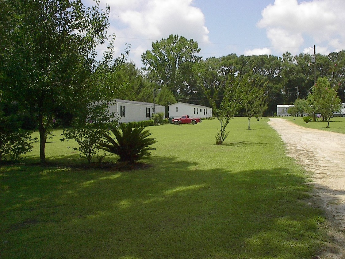 Primary Photo - Mobile Home Park