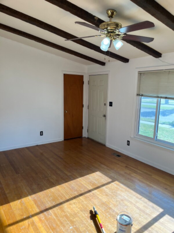 Building Photo - 729 Glensford Dr