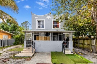 Building Photo - 1236 NW 28th St