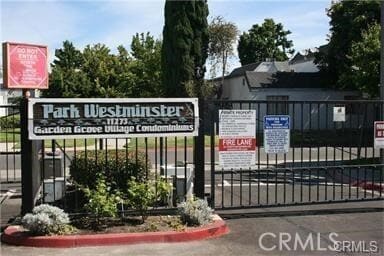 Foto del edificio - 11272 Parkside Ln