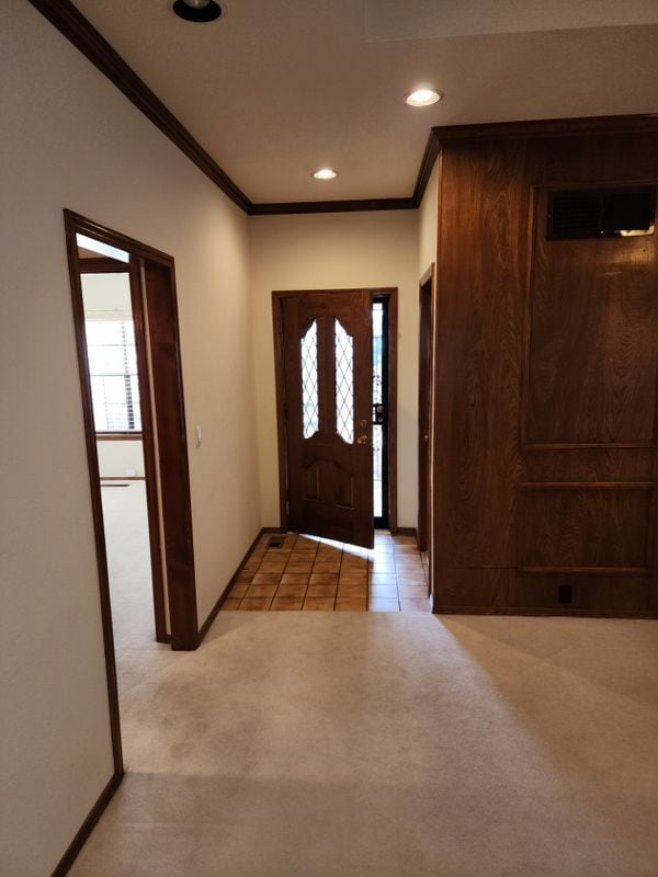 Building Photo - 9335 Admiral Lowell Pl NE