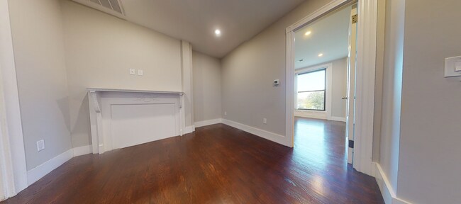 Foto del edificio - 53 Bay State Rd