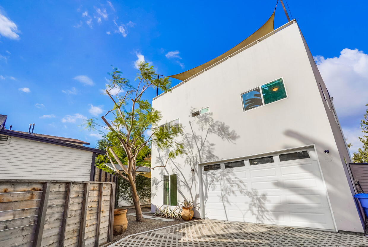 Foto principal - 2935 Marsh St