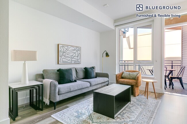 Foto del edificio - 85 Cleaveland Rd