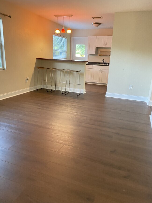 Foto del edificio - 2175 Goldenrod St