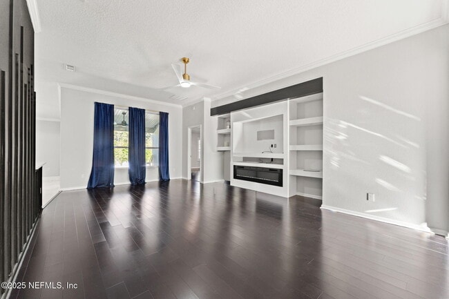 Building Photo - 16456 Tisons Blf Rd