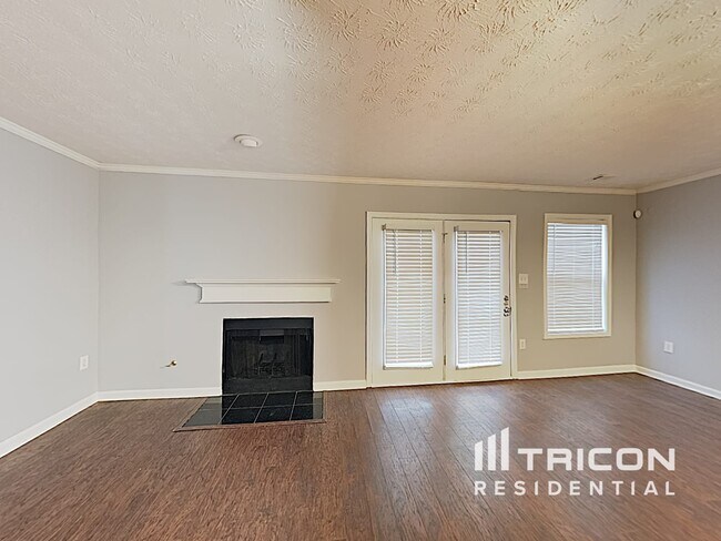 Foto del edificio - 6692 Villa Ct