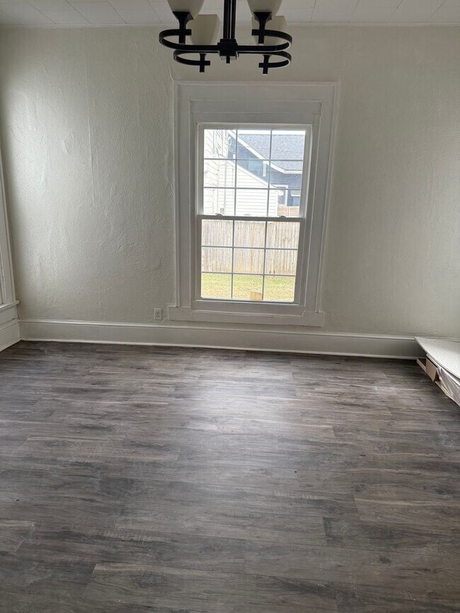 Foto del edificio - 131 W 13th St