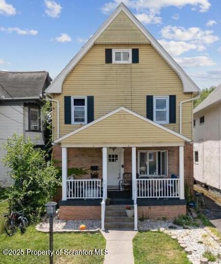 Foto principal - 919 Wood St