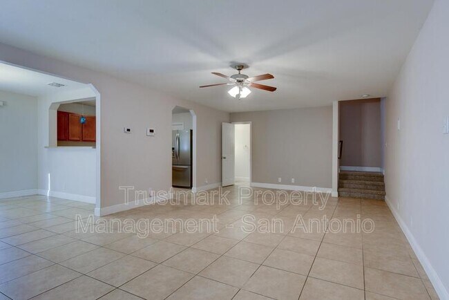 Building Photo - 8315 Deer Creek Run