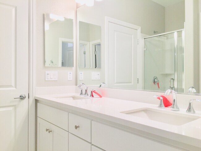Building Photo - 3876 Domain Way