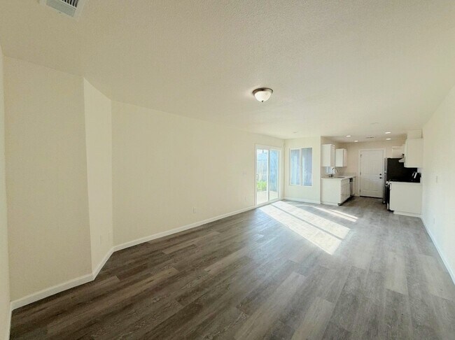 Foto del edificio - 1420 Lansing St