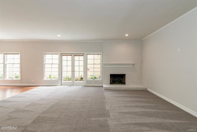 Foto del edificio - 3 br, 2.5 bath Condo - 2949 Winding Ln