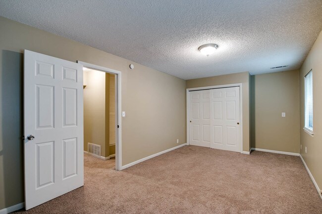 Foto del edificio - 1431-1433 McCain Lane