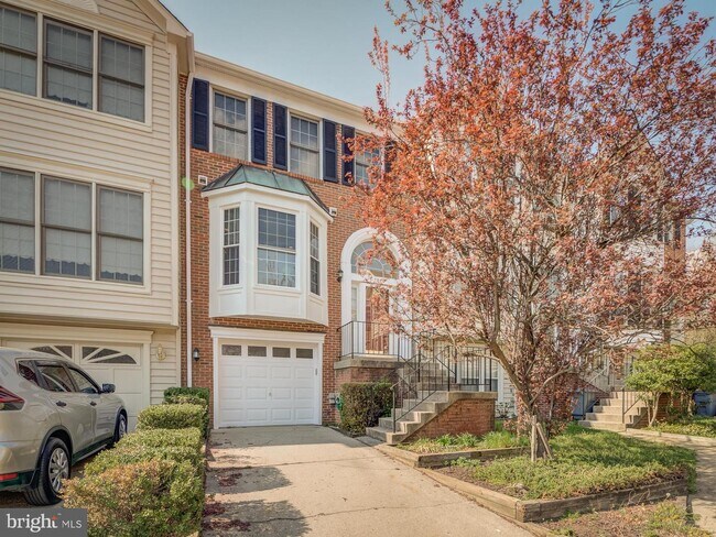 Building Photo - 7009 Ashleigh Manor Ct