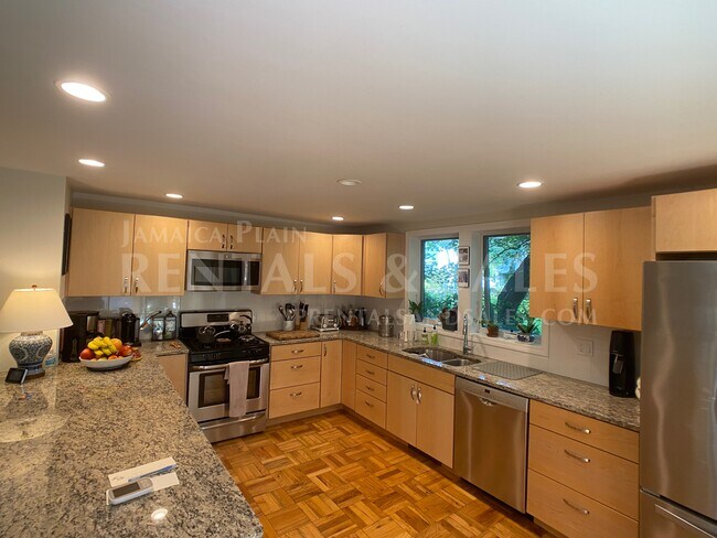 Foto del edificio - 27R Eliot St