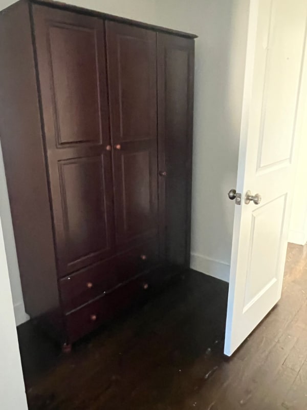 Foto del edificio - 877 S 14th St