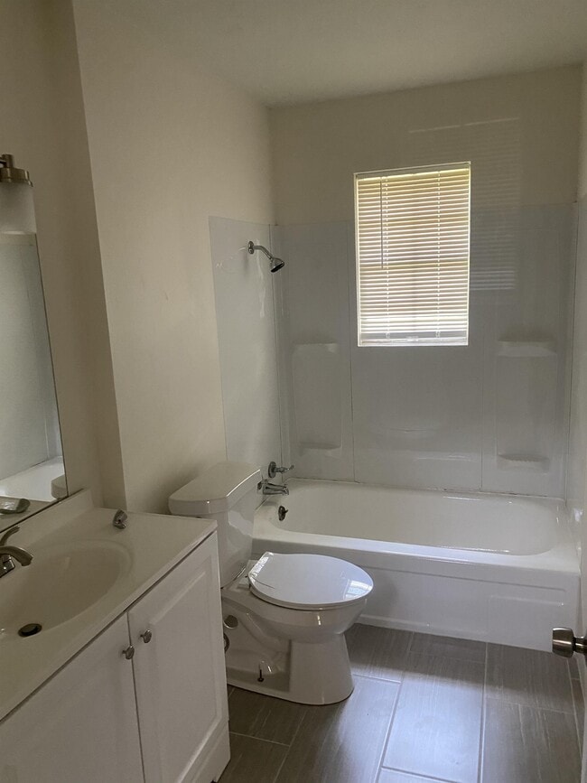 Foto del edificio - 9 Daven Ct