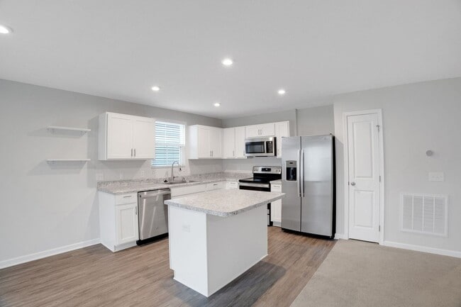 Building Photo - Charming 3BR House in Danville