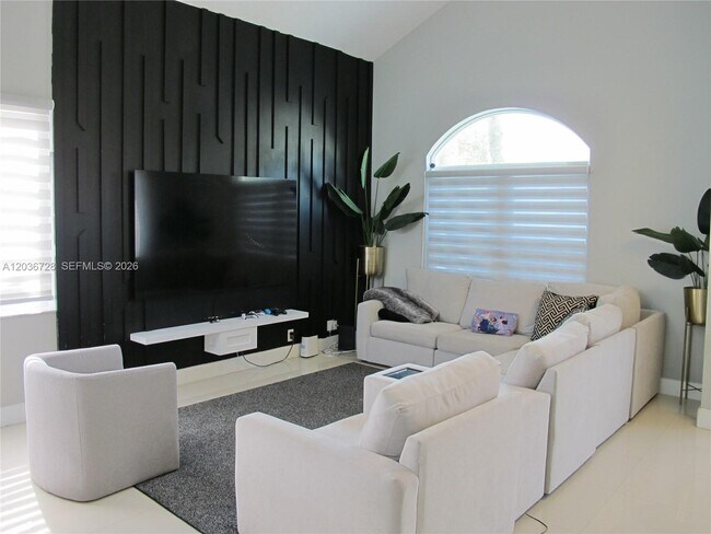 Foto del edificio - 5285 NW 112th Terrace